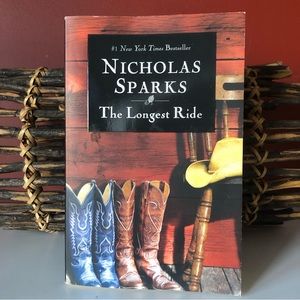 👛 (ANY 4/$20) Book Fiction THE LONGEST RIDE by Nicholas Sparks